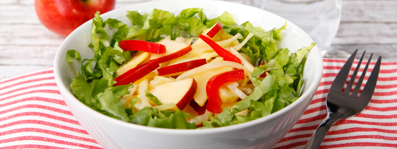 Wintersalat im grünen Kranz